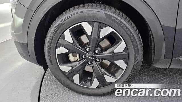 Kia Sportage 2021 — ფოტო 5/20