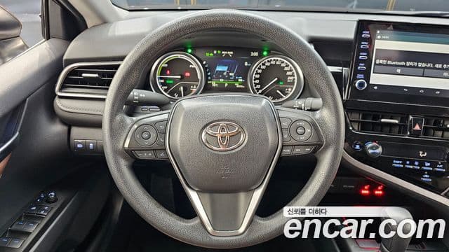 Toyota Camry 2022 — Şəkil 2/20