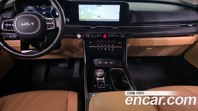 Kia Carnival 2022 — фото 20 из 20