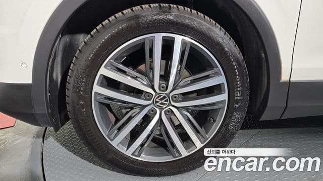 Volkswagen Tiguan 2021 — Şəkil 5/20