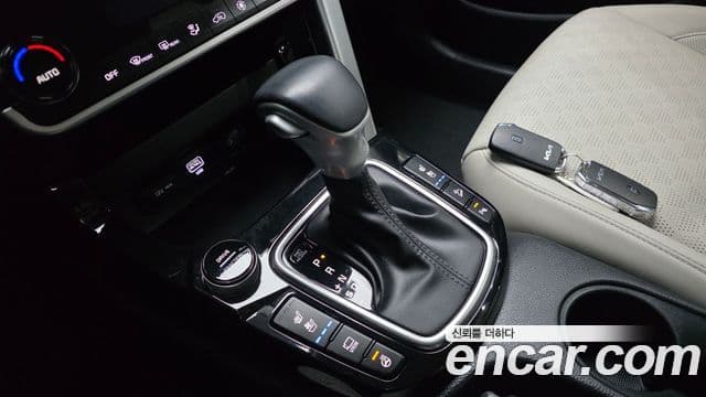 Kia Seltos 2022 — ფოტო 9/20