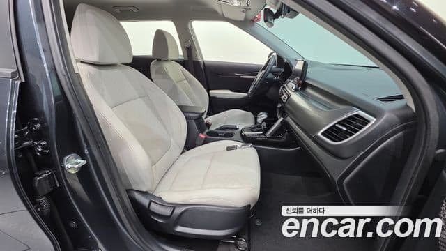 Kia Seltos 2022 — ფოტო 10/20