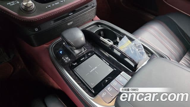 Lexus LS500h 2018 — Şəkil 9/20