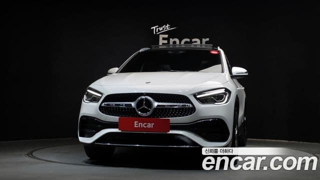 Mercedes-Benz GLA-Class 2022 — Şəkil 3/20
