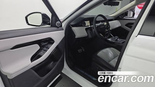 Land Rover Range Rover Evoque 2025 — Şəkil 11/20