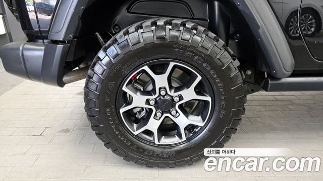 Jeep Wrangler 2020 — Şəkil 5/20