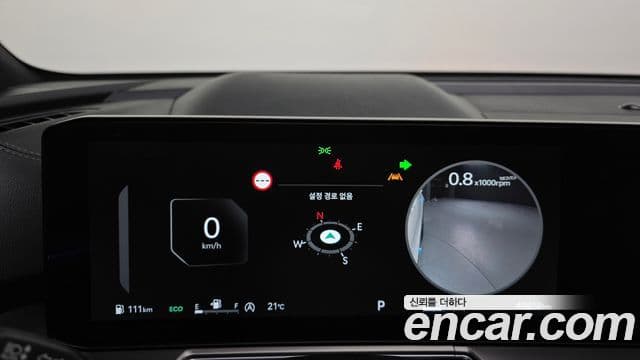 Kia Sorento 2023 — ფოტო 8/20
