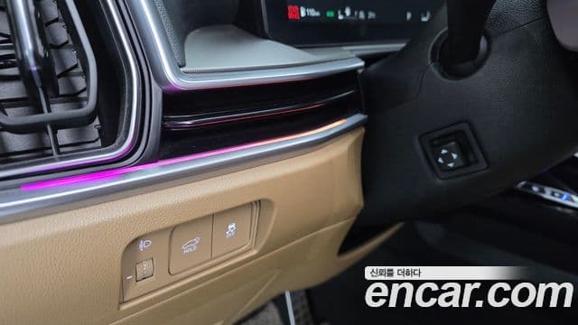 Kia Sorento 2023 — ფოტო 13/20
