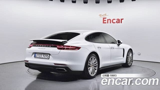 Porsche Panamera 2020 — Şəkil 2/20