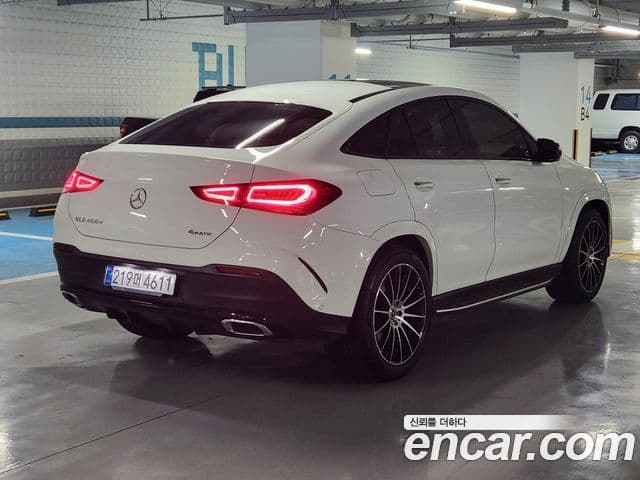 Mercedes-Benz GLE-Class 2022 — Şəkil 3/19