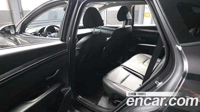 Hyundai Tucson Hybrid 2023 — ფოტო 24/30