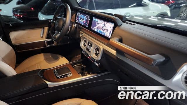 Mercedes-Benz G-Class 2025 — фото 7 из 20