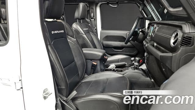 Jeep Wrangler 2021 — ფოტო 11/20