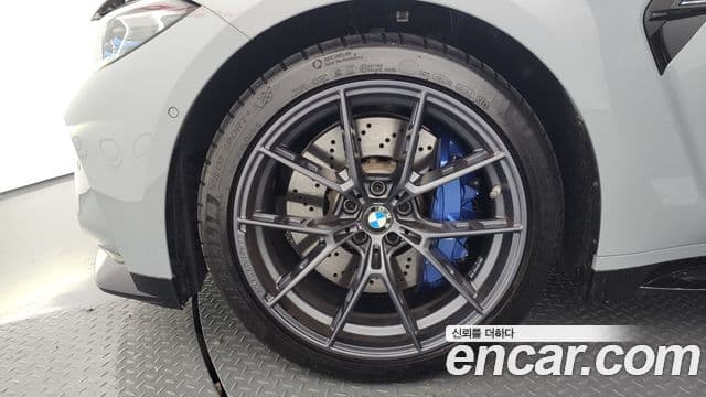 BMW M3 2024 — Şəkil 31/32
