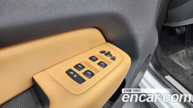 Volvo XC60 2023 — Photo 11/41
