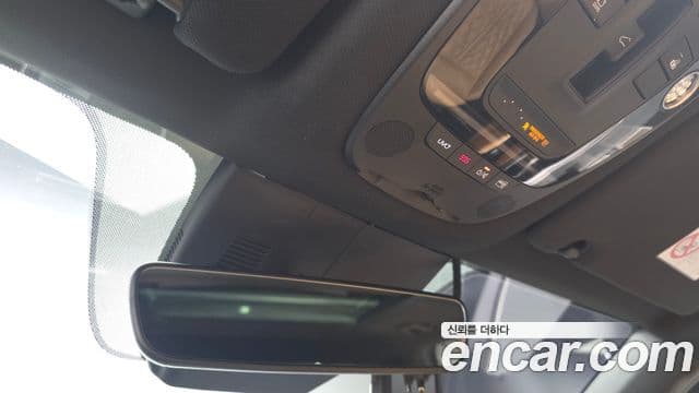 Kia Sorento 2021 — ფოტო 19/20