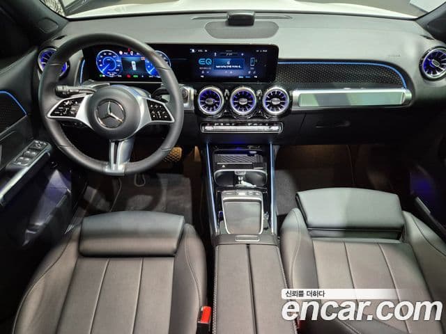 Mercedes-Benz EQB 2025 — ფოტო 7/20