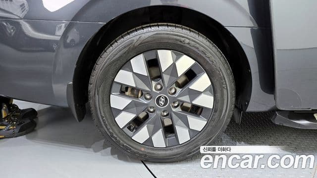 Hyundai Staria 2021 — фото 5 из 20