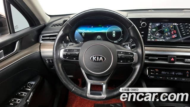 Kia K5 2020 — ფოტო 15/30