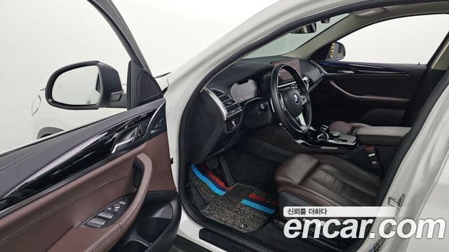 BMW X4 2021 — Şəkil 10/20