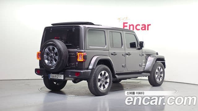 Jeep Wrangler 2021 — ფოტო 1/20