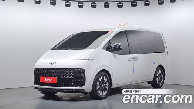 Hyundai Staria 2022 — Şəkil 1/20