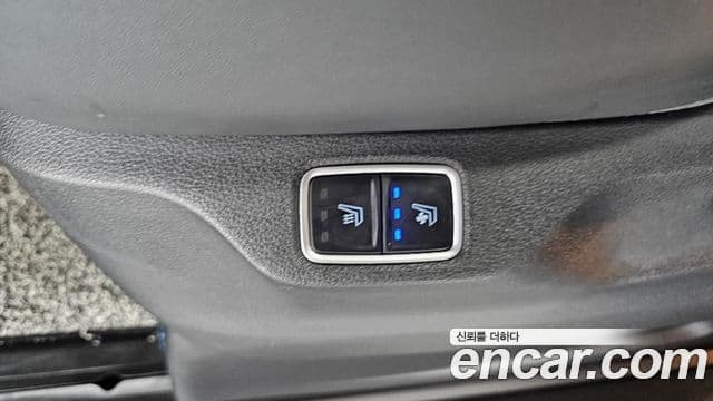 Hyundai Staria 2022 — Şəkil 18/20