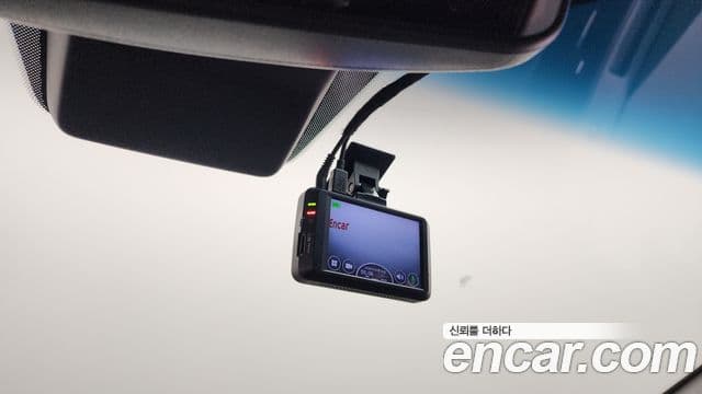 Hyundai Staria 2023 — Şəkil 18/20