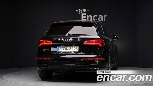 Audi Q5 2020 — Şəkil 4/20