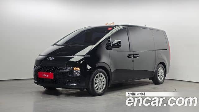 Hyundai Staria, 2023