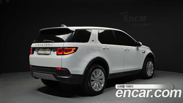 Land Rover Discovery Sport 2020 — ფოტო 2/20
