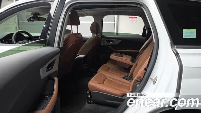 Audi Q7 2022 — ფოტო 11/20