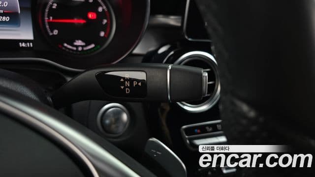 Mercedes-Benz C-Class 2018 — Şəkil 9/20