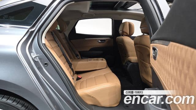 Renault Samsung SM6 2022 — Фото 12/20