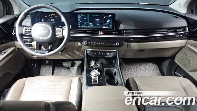 Kia Carnival 2024 — фото 10 из 20