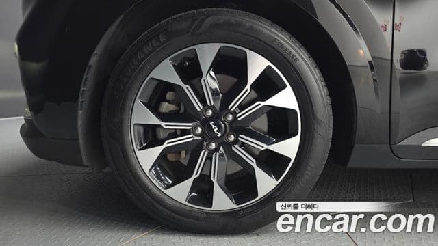 Kia Carnival 2023 — Şəkil 5/20