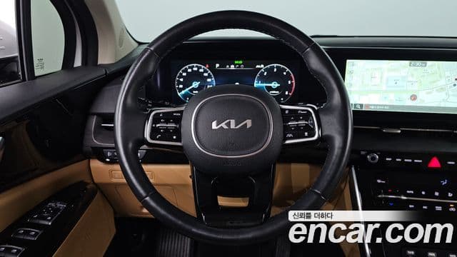 Kia Carnival 2021 — Фото 13/20