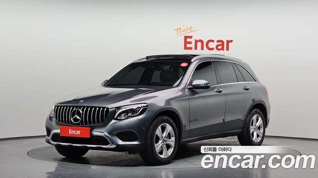 Mercedes-Benz GLC-Class 2018 — Şəkil 1/20
