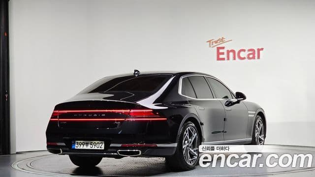 Genesis G90 2022 — Şəkil 2/20