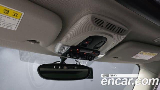 Mini Cooper D 2019 — Şəkil 29/30