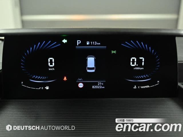 Hyundai Staria 2022 — ფოტო 6/20