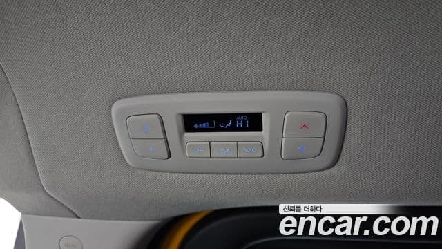 Hyundai Staria 2024 — ფოტო 29/30