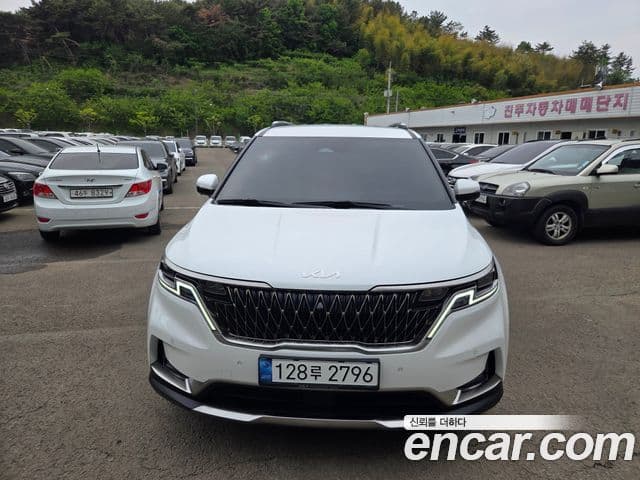 Kia Carnival 2023 — Şəkil 14/14