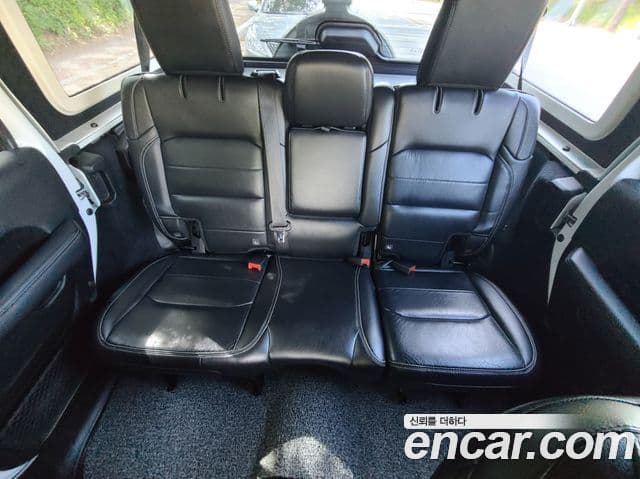 Jeep Wrangler 2019 — Şəkil 16/20