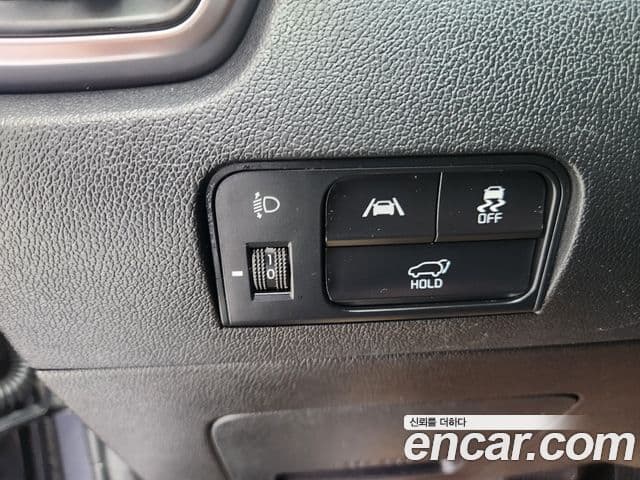 Kia Sorento 2023 — ფოტო 14/20