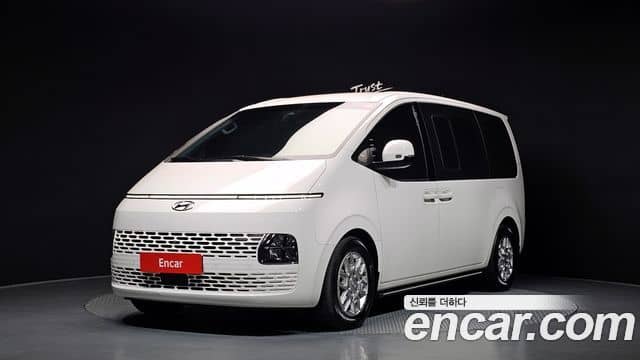 Hyundai Staria, 2023