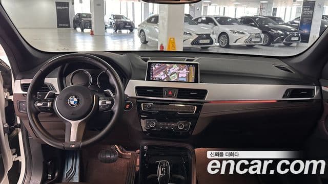 BMW X1 2021 — Şəkil 10/20