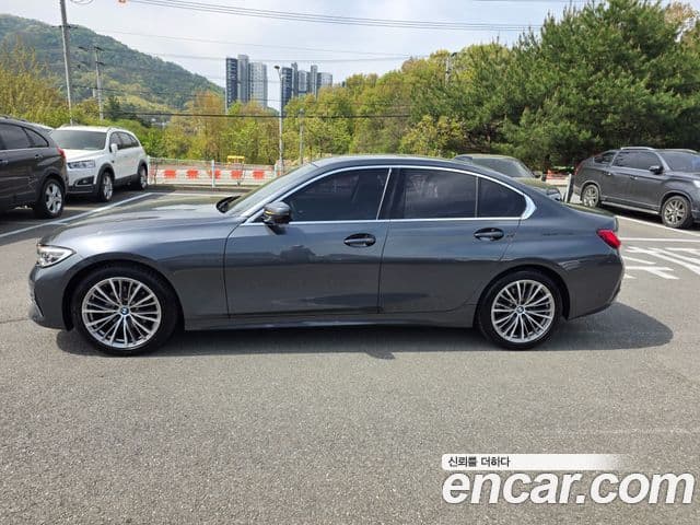 BMW 3 Series 2021 — Şəkil 7/20