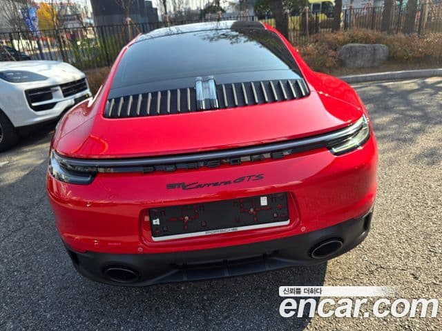 Porsche 911 2024 — Photo 12/20
