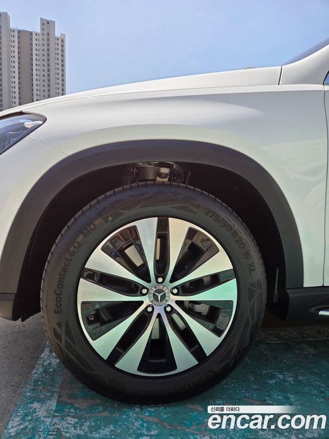 Mercedes-Benz GLE-Class 2026 — ფოტო 17/18